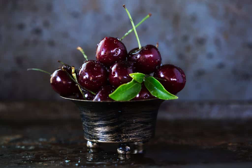 bowl full of cherries for fruit photography